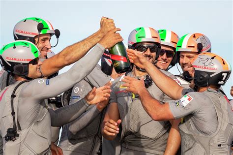 America's Cup and Prada Cup Race Results 